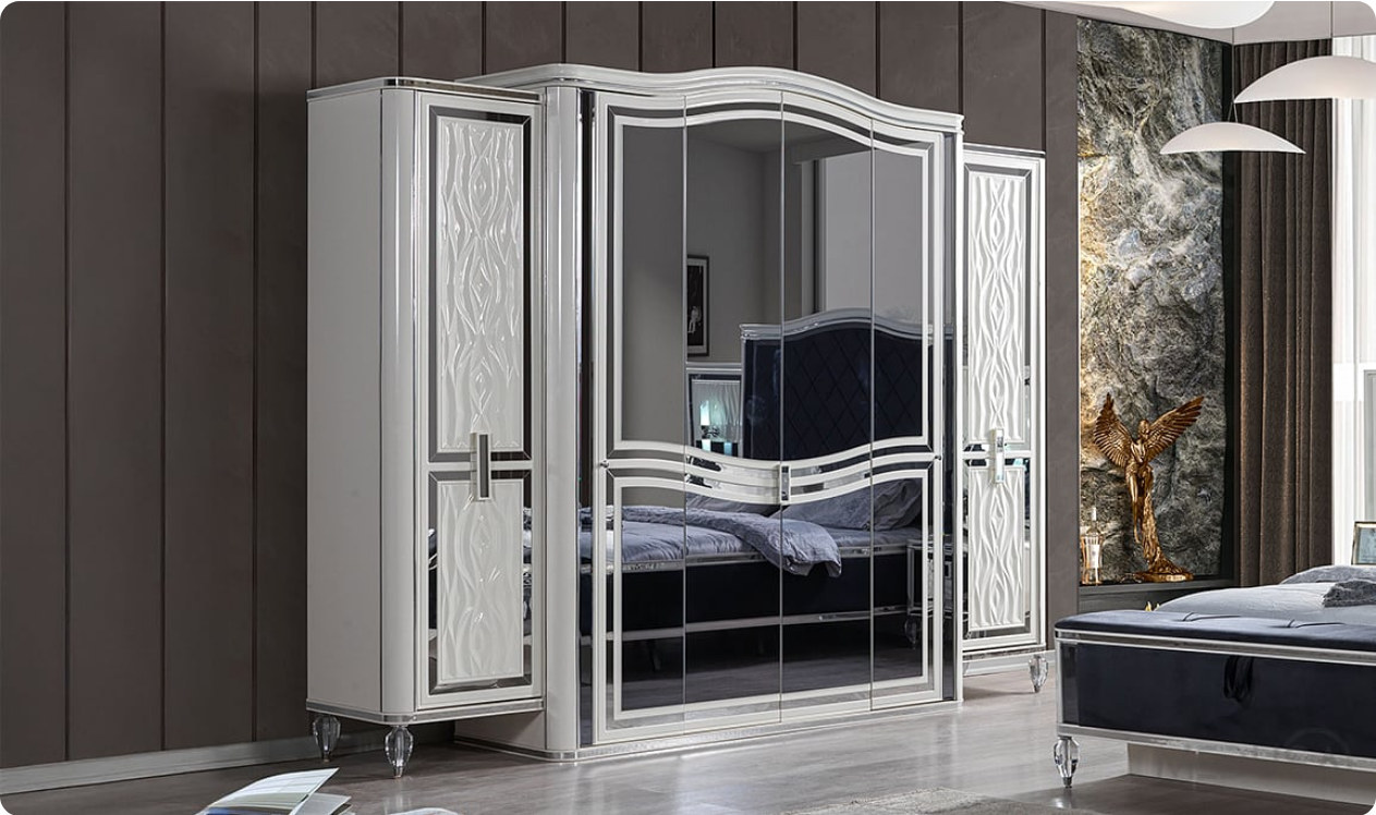 Valencia Luxury Bedroom