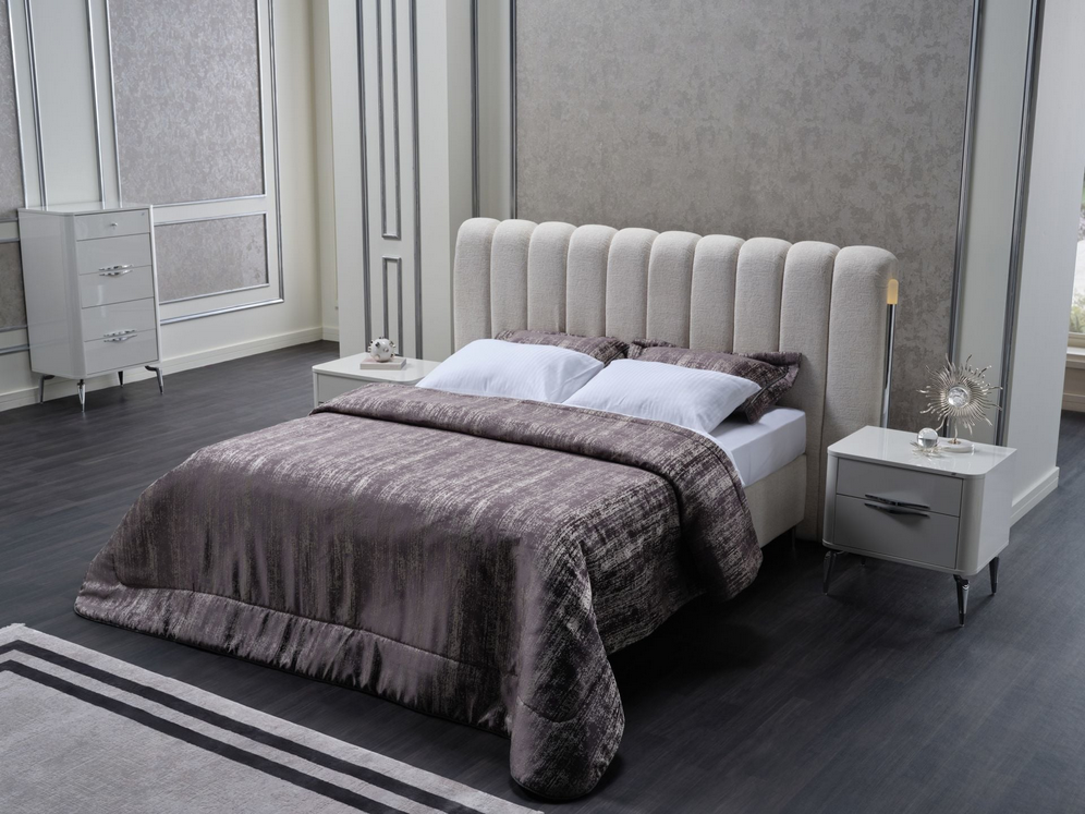 Aysa bedroom set